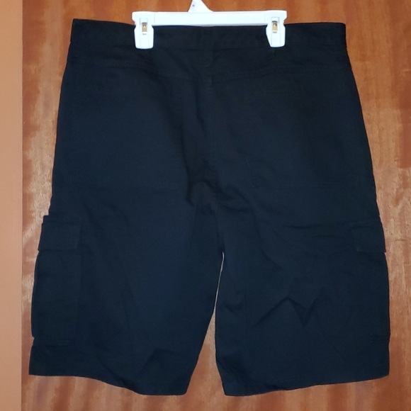 WRANGLE CARGO SHORTS - Picture 4 of 5